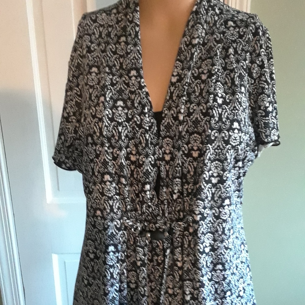 DONATED Notations blouse